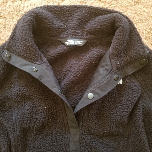 Pullover - Picture 3 of 3